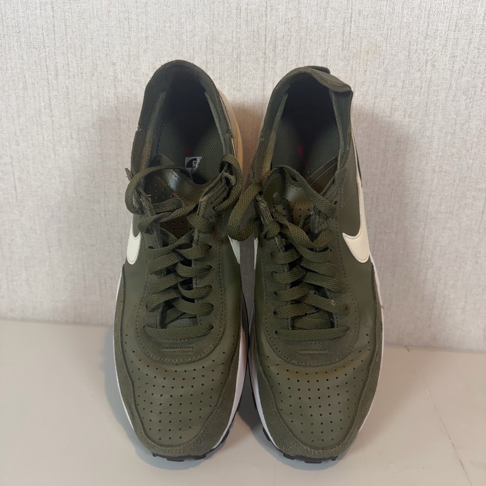 Nike Waffle One Leather Medium Olive Size‎ 9.5 - Picture 12 of 16